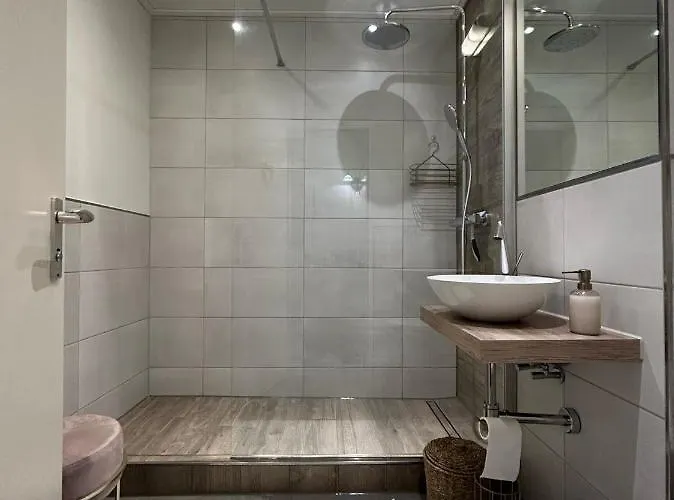 Wohnen Am Schloss 公寓 *